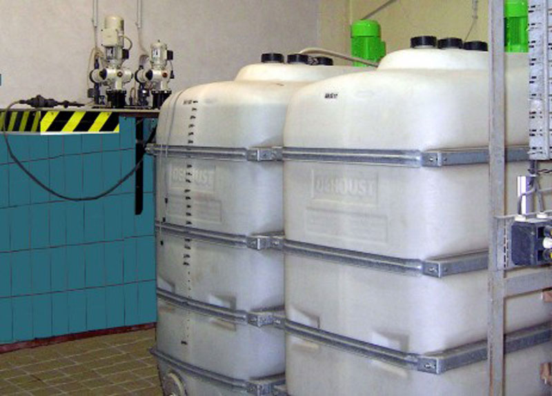 Dosieranlage mit Memdos E 160 Projektanlage, eingesetzt in einem Wasserwerk Dosieranlage mit Memdos E 160 Projektanlage, eingesetzt in einem Wasserwerk
